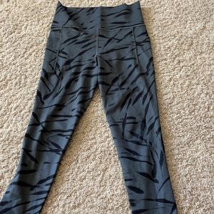 Athleta legging